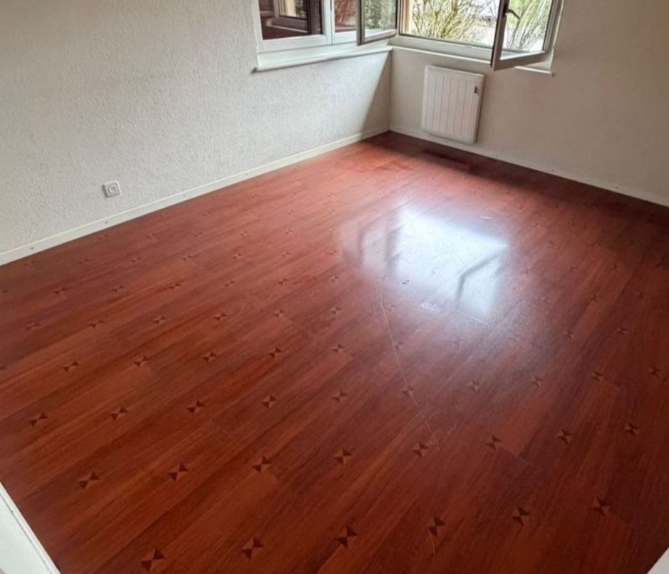 Parquet brillant remis à neuf